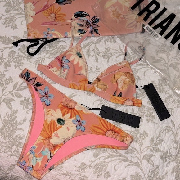 Triangl Bikini - NEW with tags and original packaging - Picture 2 of 8